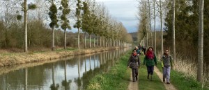 randonneurs sur canal de l Ourcq
